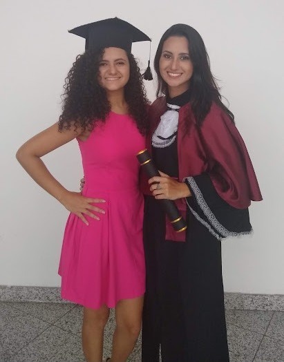 Dra. Jaqueline Teles em registro de sua trajetória profissional